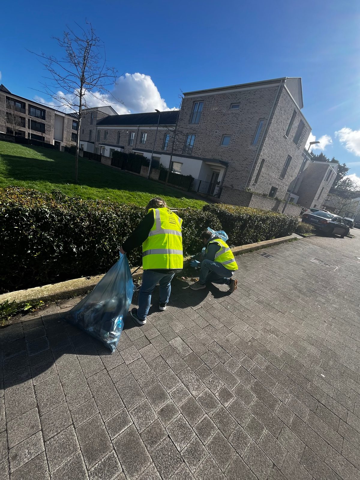 Photo from “What a beautiful morning for National Spring Clean Day! ☀️”